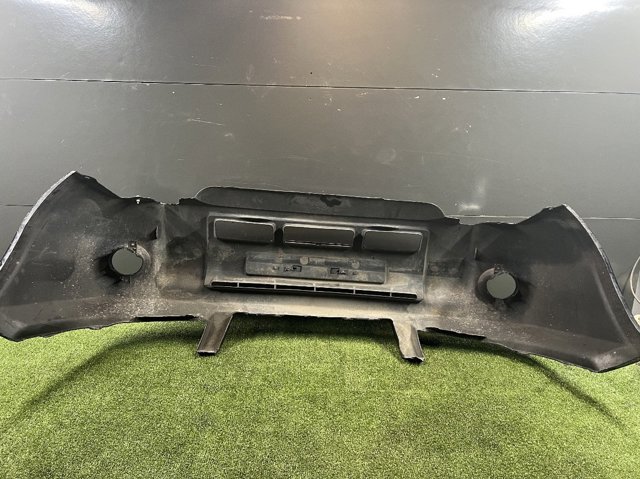 NISSAN 620228H725 Бампер передний в наличии Ровно