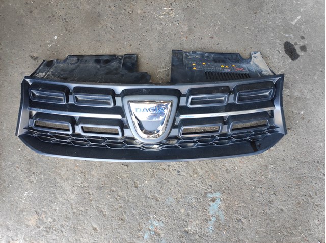 Решетка 623107554R RENAULT