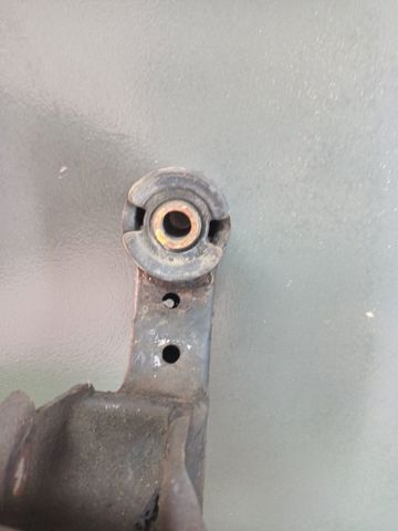 Крабобалка передней подвески 624053K200 HYUNDAI