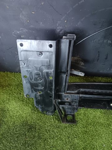 62500CC40A Суппорт радиатора в сборе (монтажная панель крепления фар) купить Ровно