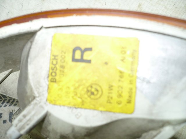 Поворотник правый 63136902766 BMW