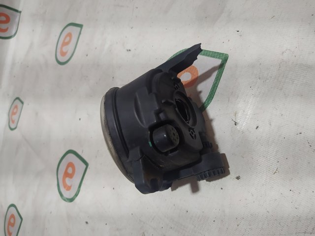 Противотуманка левая 63176920885 BMW