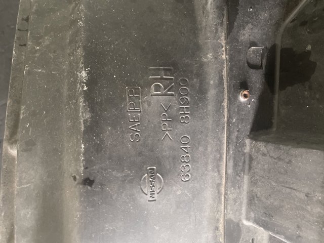 638408H900 Подкрылок передний правый купить Винница