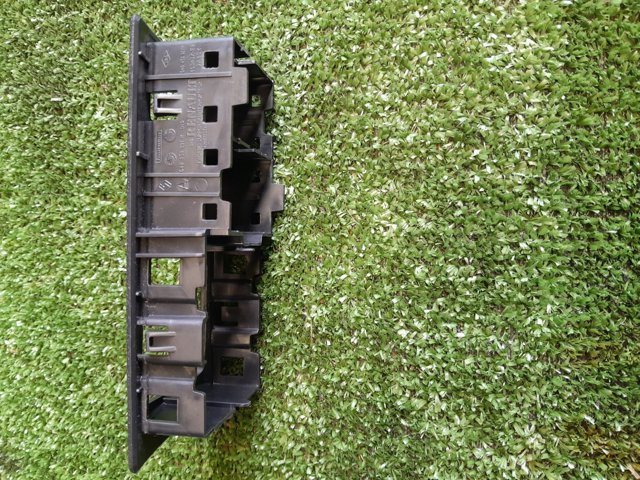 RENAULT 648450001R Кнопка (регулятор) корректора фар в наличии Сумы