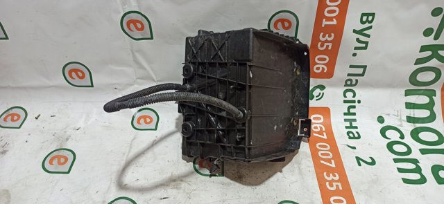 648944878R RENAULT Поддон аккумулятора (АКБ) купить в Черкассы