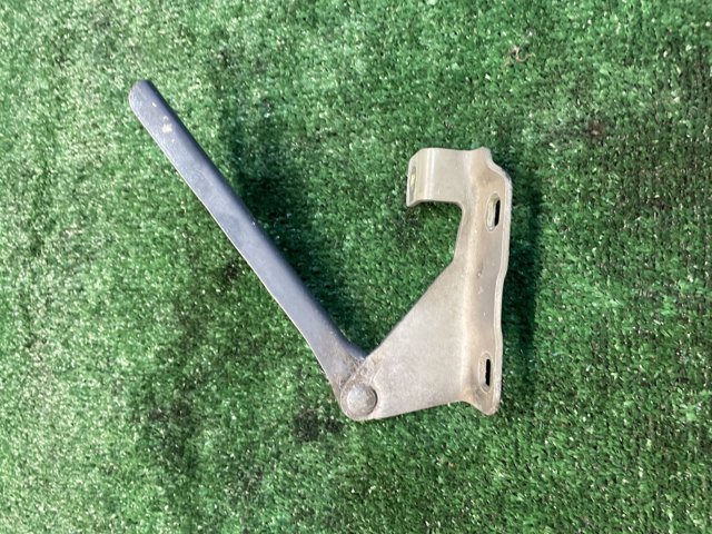 Завес капота, правый 65400BM430 NISSAN