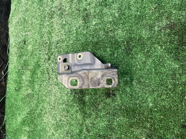 65400BM430 NISSAN Петля капота правая купить в Киев