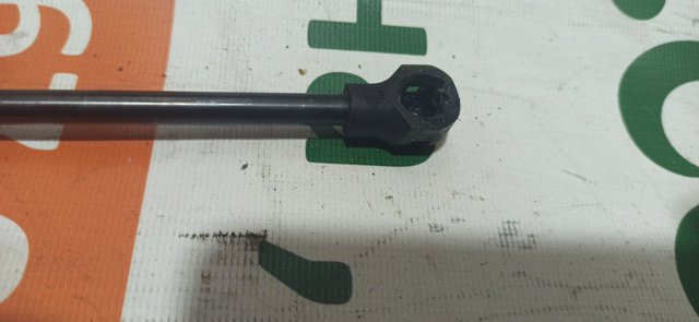 654706489R Амортизатор капота купить Ужгород
