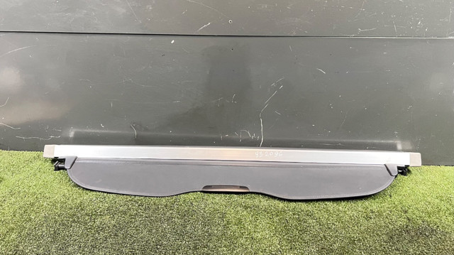 Каркасная шторка багажного отсека 65550SC000JC SUBARU