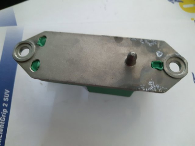 65776900728 BMW Датчик удара купить в Каменское