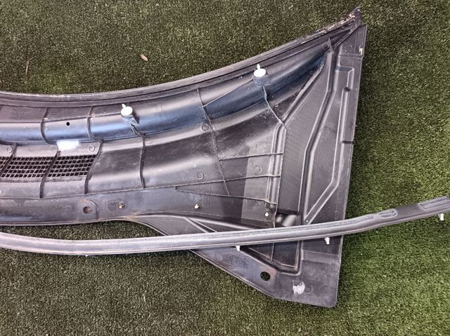 668628H900 NISSAN Водосток лобового стекла, жабо купить в Каменское