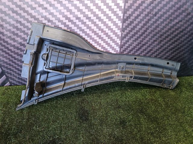 NISSAN 66862CA000 Водосток лобового стекла, жабо в наличии Кривой Рог