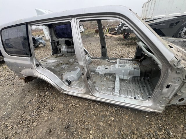 HYUNDAI 67111H1000 Крыша в наличии Киев