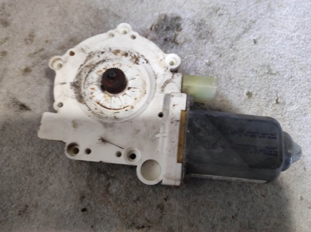 67628360511 BMW Мотор стеклоподъемника двери передней левой купить в Ирпень