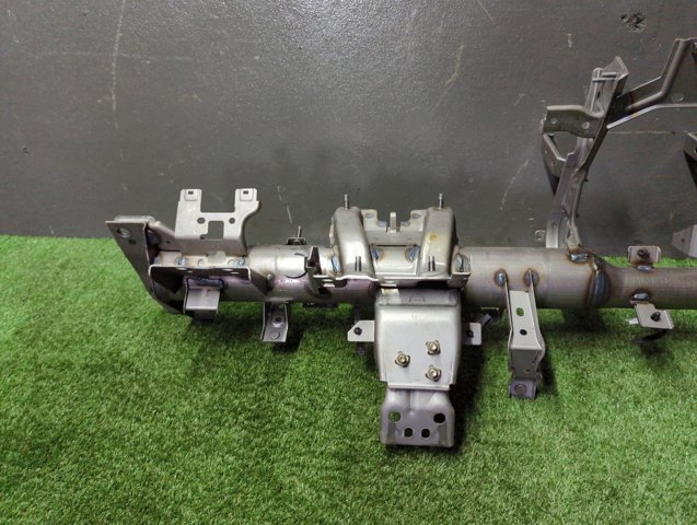 67870EQ400 NISSAN купить в Николаев