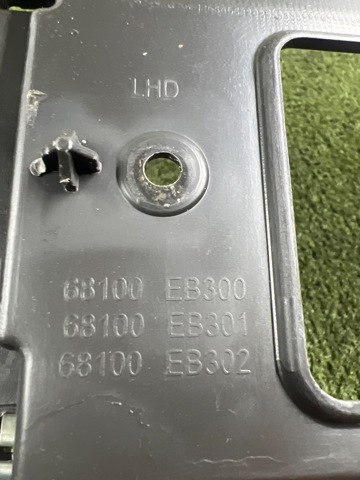 Передняя панель 681004X11B NISSAN