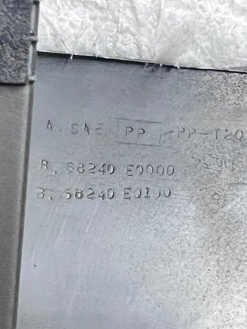 Облицовка щитка приборов "торпедо" 68240EQ000 NISSAN