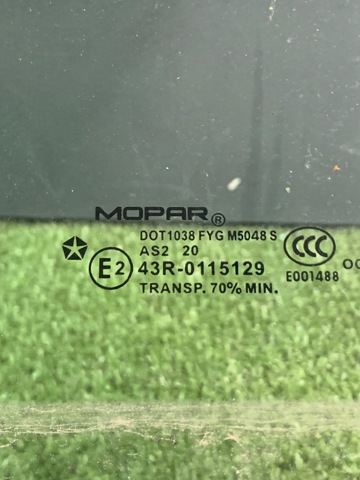 CHRYSLER 68280919AB Стекло двери передней левой в наличии Павлоград