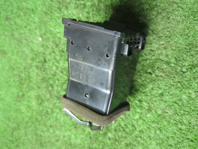 68751EQ000 NISSAN купить в Тернополь