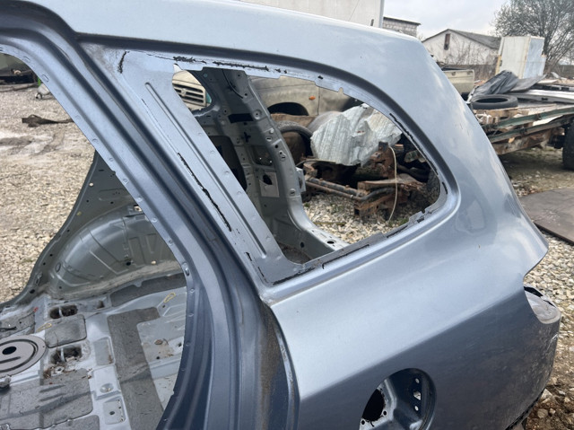 701002B2B0 HYUNDAI Крыло заднее левое купить в Харьков