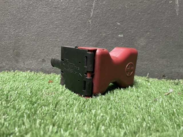 NISSAN 7157938330 в наличии Житомир