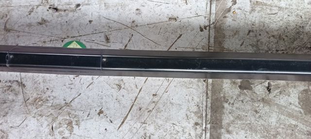 738208H310 NISSAN Рейлинг крыши правый купить в Львов