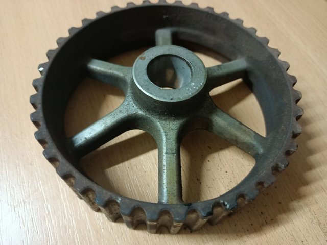 Звездочка привода ТНВД 7700104018 RENAULT