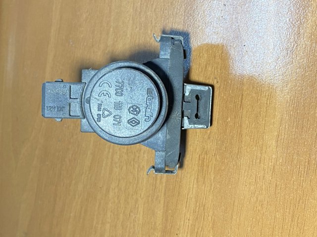 7700113071 RENAULT Клапан преобразователь давления наддува (соленоид)  купить в Черновцы