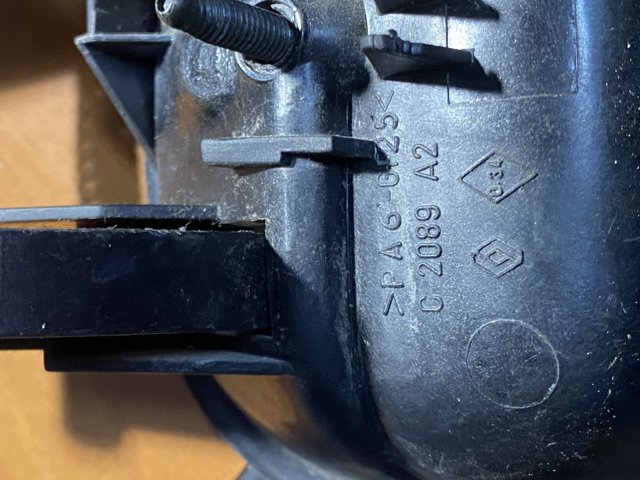 7700303503 RENAULT Ручка двери боковой (сдвижной) внутренняя правая купить в Житомир