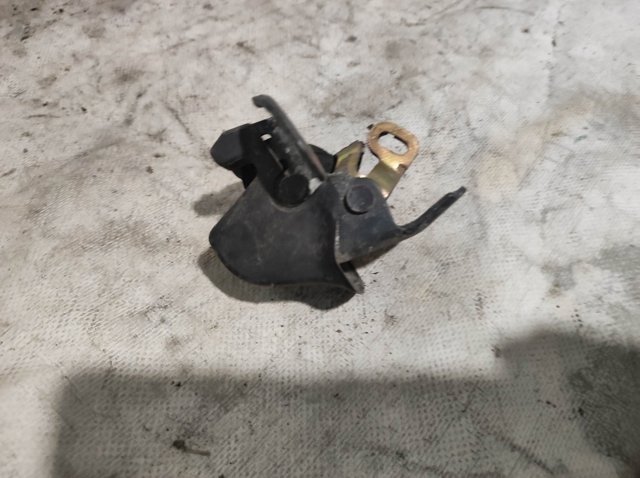 7700307519 RENAULT Замок двери задней правой распашной нижний купить в Павлоград