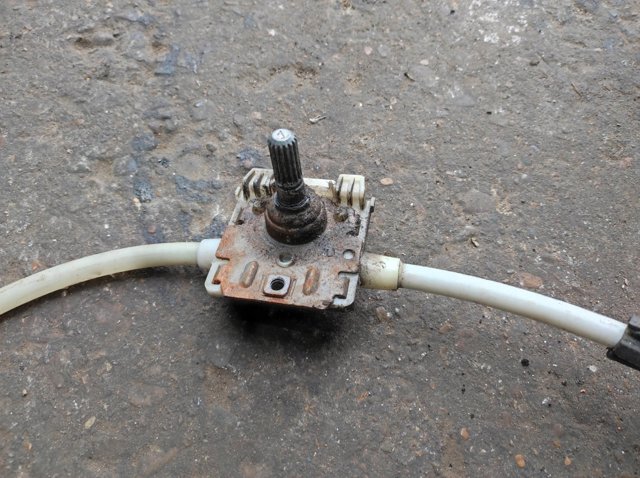 RENAULT 7700351294 Стеклоподъемник передней правой двери в наличии Павлоград