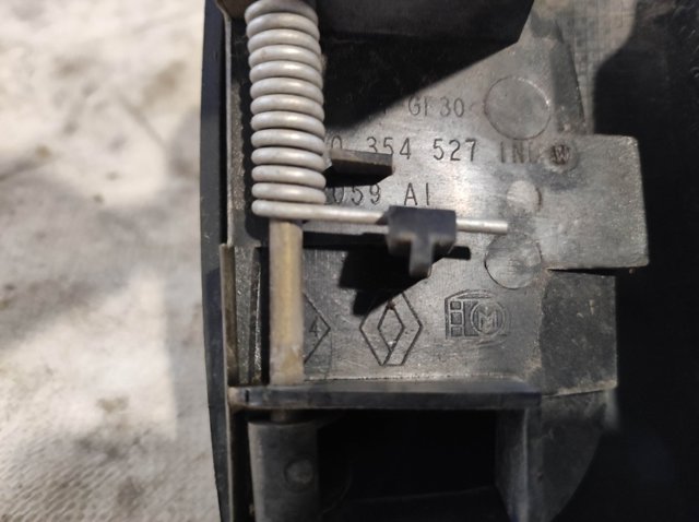 7700354527 RENAULT Ручка двери задней наружная левая купить в Павлоград