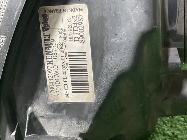 7700432097 Правая фара купить Николаев
