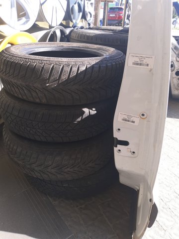 RENAULT 7751471746 Дверь передняя правая в наличии Днепр