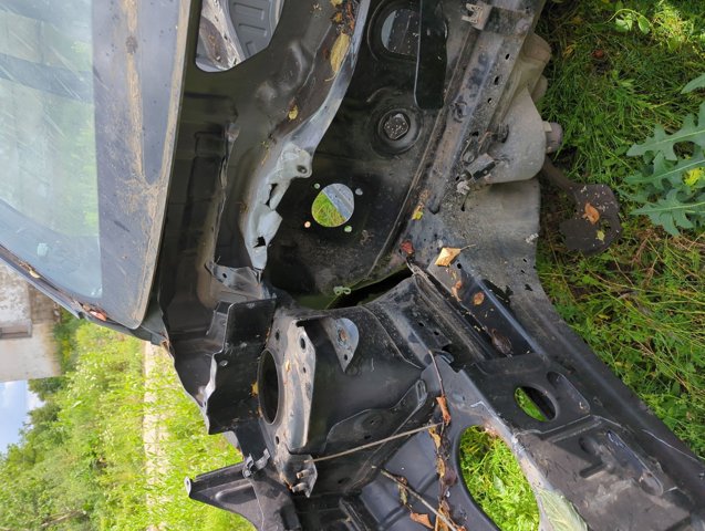 NISSAN 79110JG000 Панель багажного отсека задняя в наличии Полтава