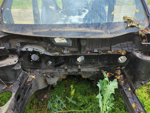 NISSAN 79110JG000 Панель багажного отсека задняя в наличии Чернигов