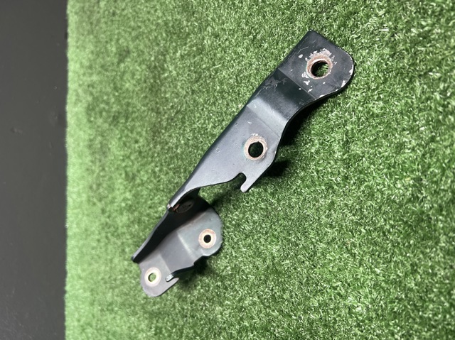 Завеса капота правая 79420H1000 HYUNDAI
