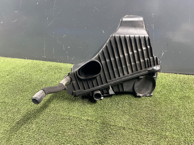 7L0129607C VAG Корпус воздушного фильтра купить в Полтава