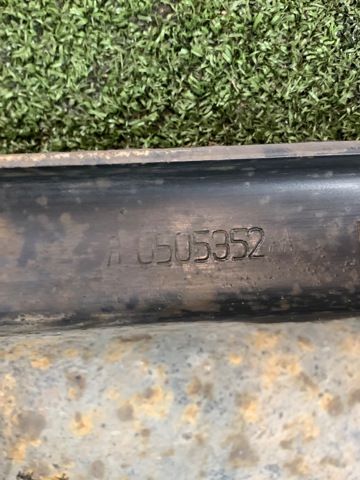 7L0505352A Рычаг задней подвески нижний правый купить Черновцы