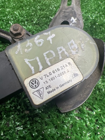 7L0616214B VAG Датчик уровня положения кузова передний правый купить в Днепр