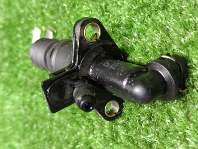 Цилиндр сцепления 7L0721401 VAG