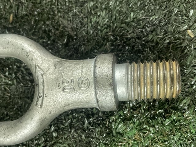 Крюк буксировочный 7L0805783A VAG