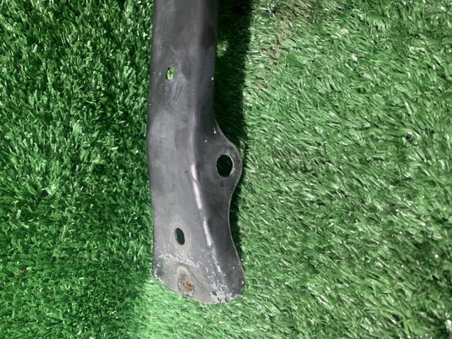 7L0805799D VAG Кронштейн замка капота купить в Николаев