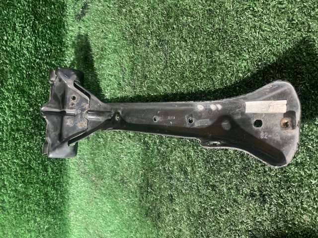 7L0805799D VAG Кронштейн замка капота купить в Ровно