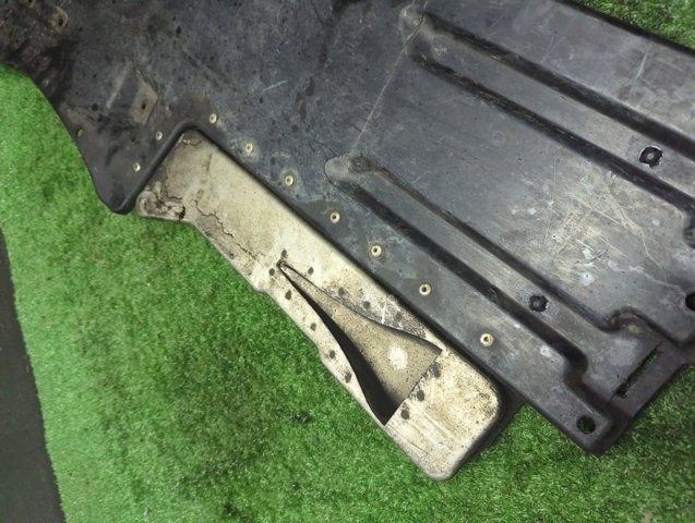 Защита поддона двигателя 7L0825231S VAG