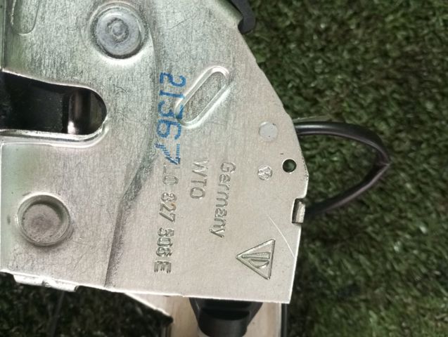 7L0827506E VAG Замок крышки багажника (двери 3/5-й задней) купить в Чернигов