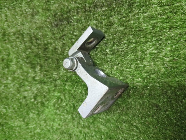 7L0833401A VAG Петля двери задней левой купить в Днепр