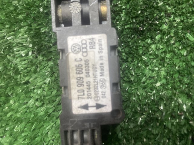 7L0909606C VAG Датчик удара купить в Ужгород