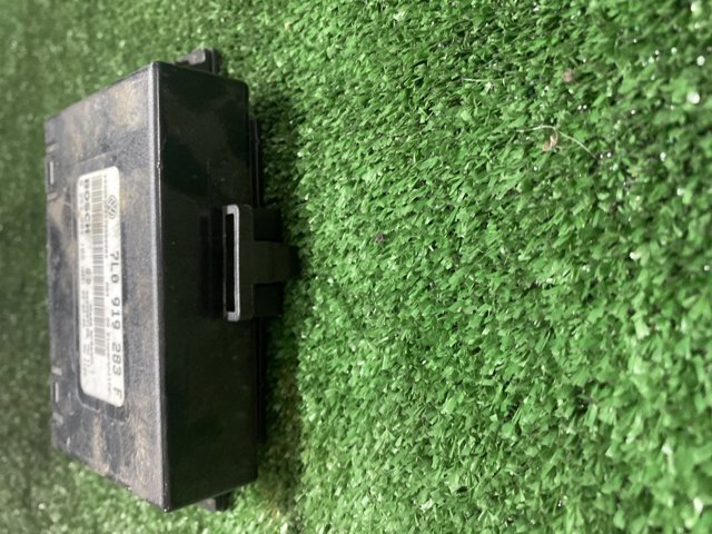 7L0919283F Модуль управления парктроником купить Житомир