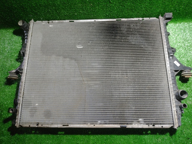 VAG 7L6121253C Радиатор в наличии Ровно
